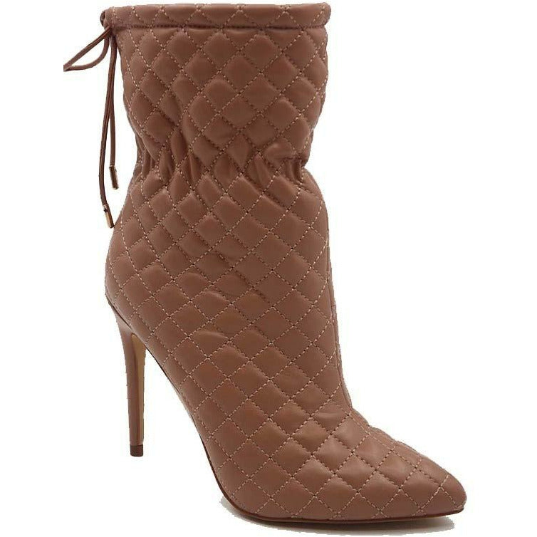 QUILTED BOOTIE