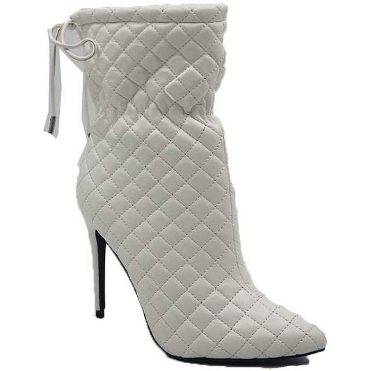 QUILTED BOOTIE